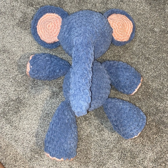 Crochet elephant!🫐 - Picture 3 of 3